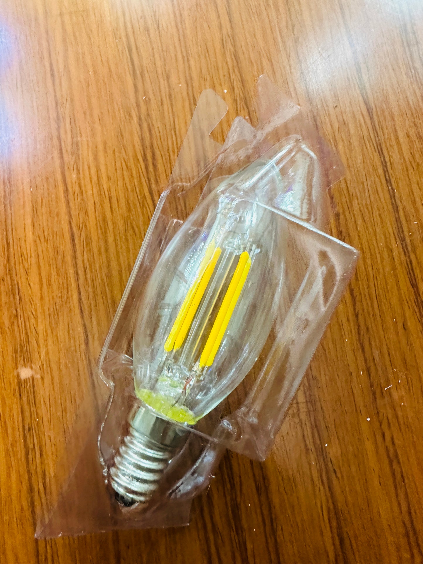 LED filament bulb 4Watt G35